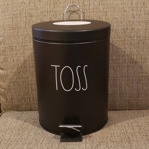 Rae Dunn Trash Can